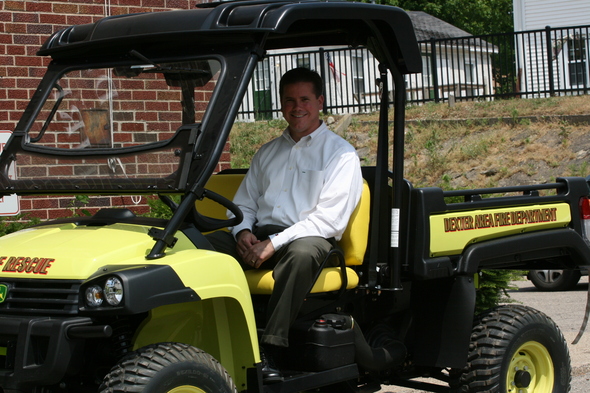 Jim Seta in new gator.JPG